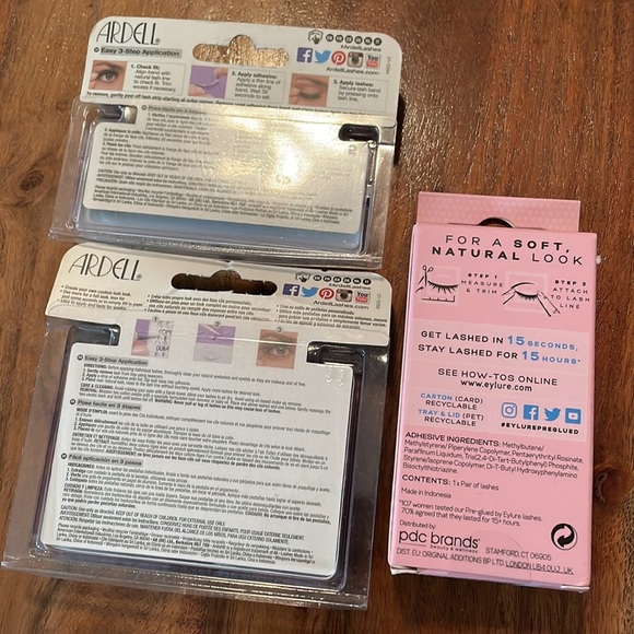 Eyelashes brand new and never opened‎ - Picture 2 of 3